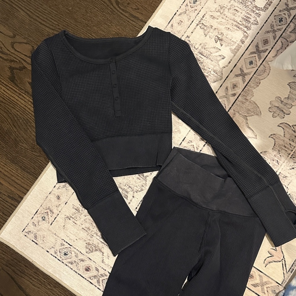 Aerie Dark Gray Ribbed Set